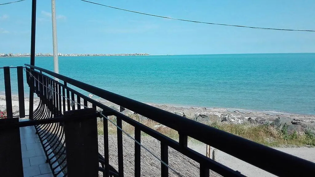 Villa Sea Paradise Pomorie Guest house